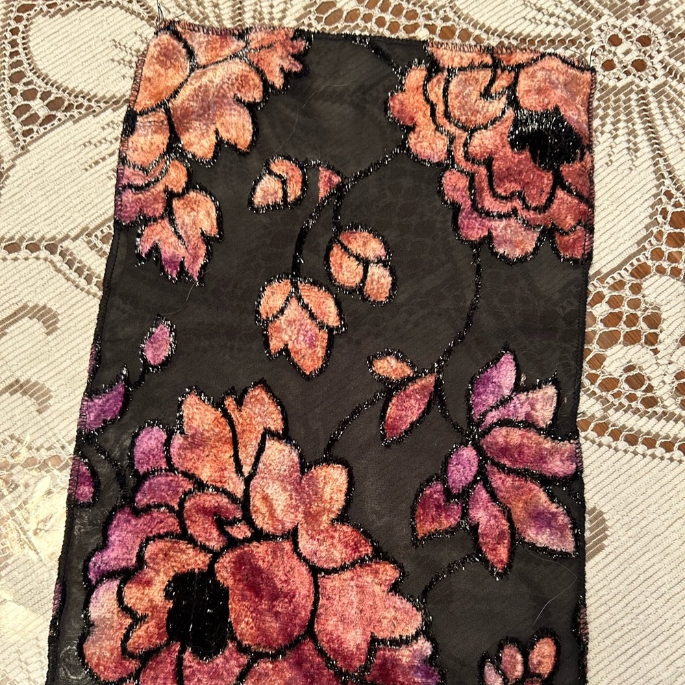 Burn out sheer velvet scarf